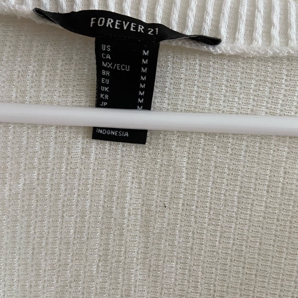 Cropped white sweater - Picture 3 of 3